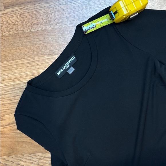 Karl Lagerfeld black and pink color block pleated short sleeve dress. Size XS. - Picture 17 of 17